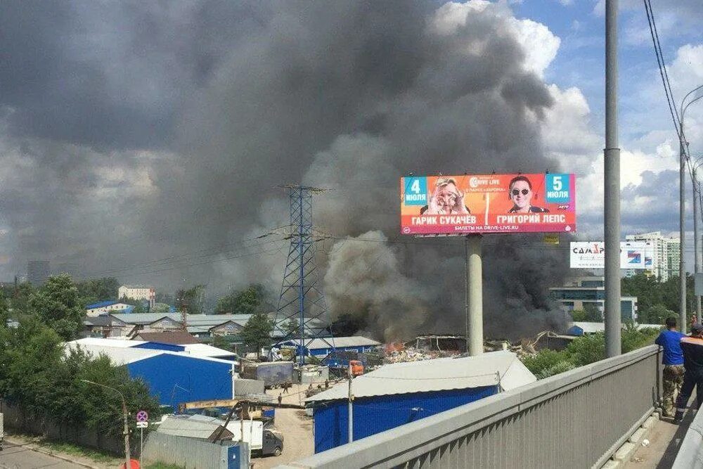 Пожар в Московской области Красногорск. Пожар в Красногорске сейчас. Пожар в Красногорске сейчас 07.05.2022. Пожар в Красногорске вчера. Что творится в красногорске