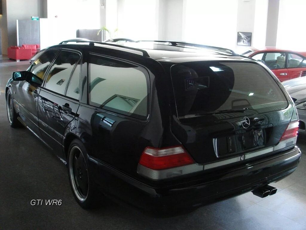 Mercedes-Benz W140 превратили в катафалк с кожаной крышей