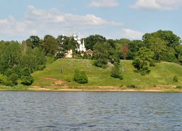 данила багров в питере места съемок. у реки два берега (2011). два берега сериал 2019. где снимали 2 берега. сергей бодров в петербурге на набережной.