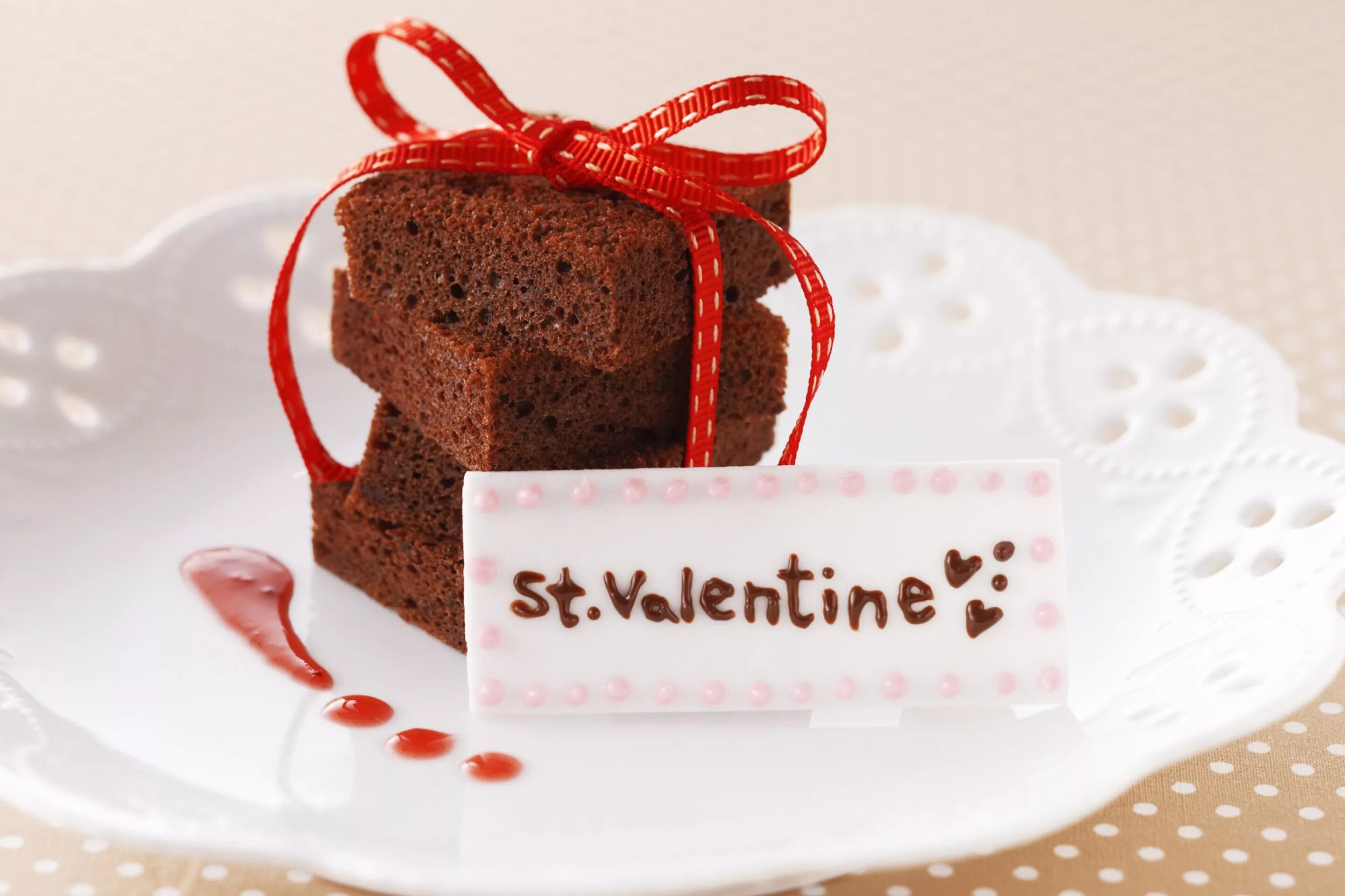 St Valentine's Day картинки. С 14 февраля картинки. Открытка со сладостями.