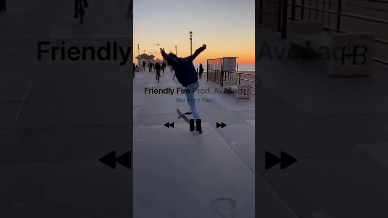Поставь дальше песню