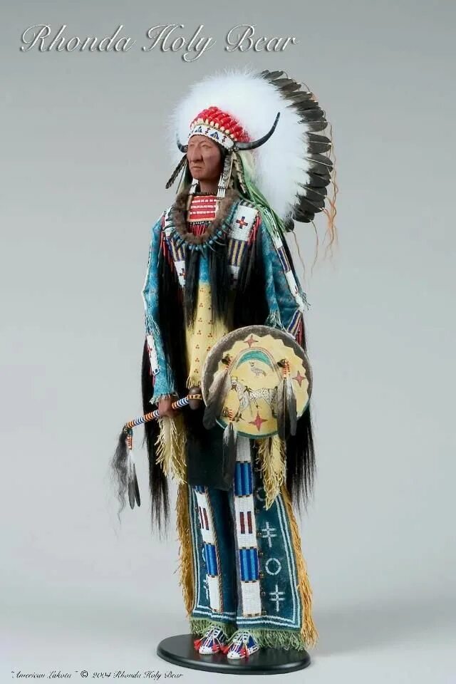Кукла индеец. Куклы native american. костюм индейца на куклу. кукла в индейском костюме.
