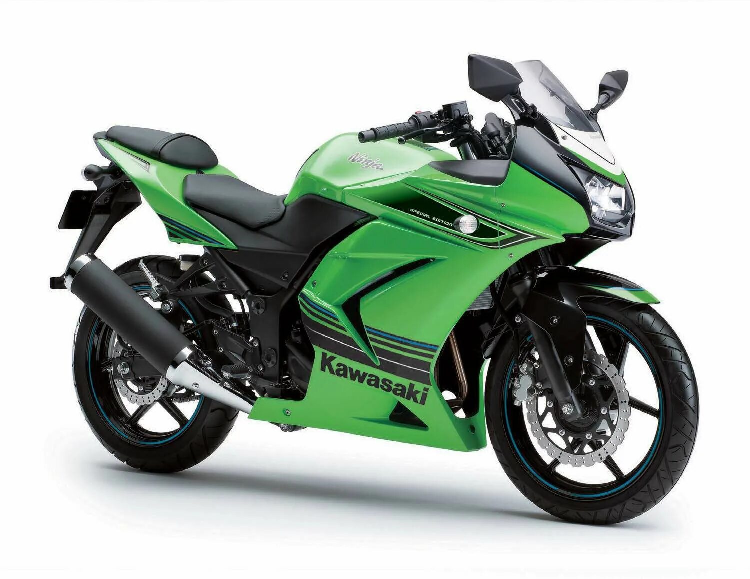 Мотоцикл кавасаки бу. Kawasaki ninja 600 2009. Kawasaki zx6r 2006. Kawasaki z750 2009. Мотоцикл кавасаки 600 кубовый.