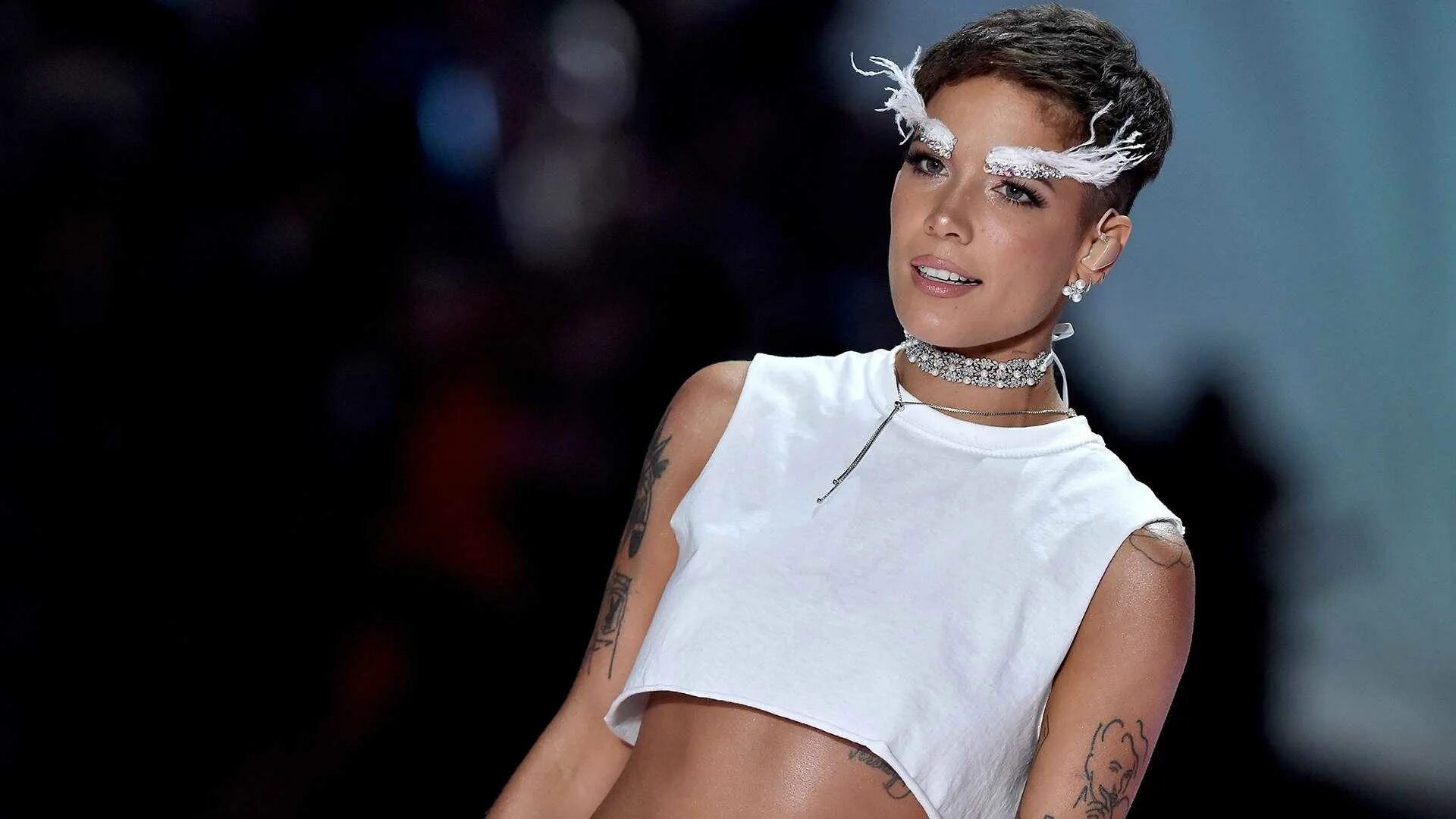 Холзи without. Холзи. halsey 2014. хэлси певица. холзи 2025.