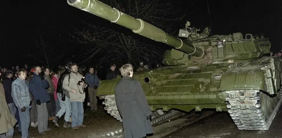 Литва события. Штурм телецентра в вильнюсе 1991. литва штурм 1991. штурм телебашни в вильнюсе 1991. 13 января 1991 года в вильнюсе.