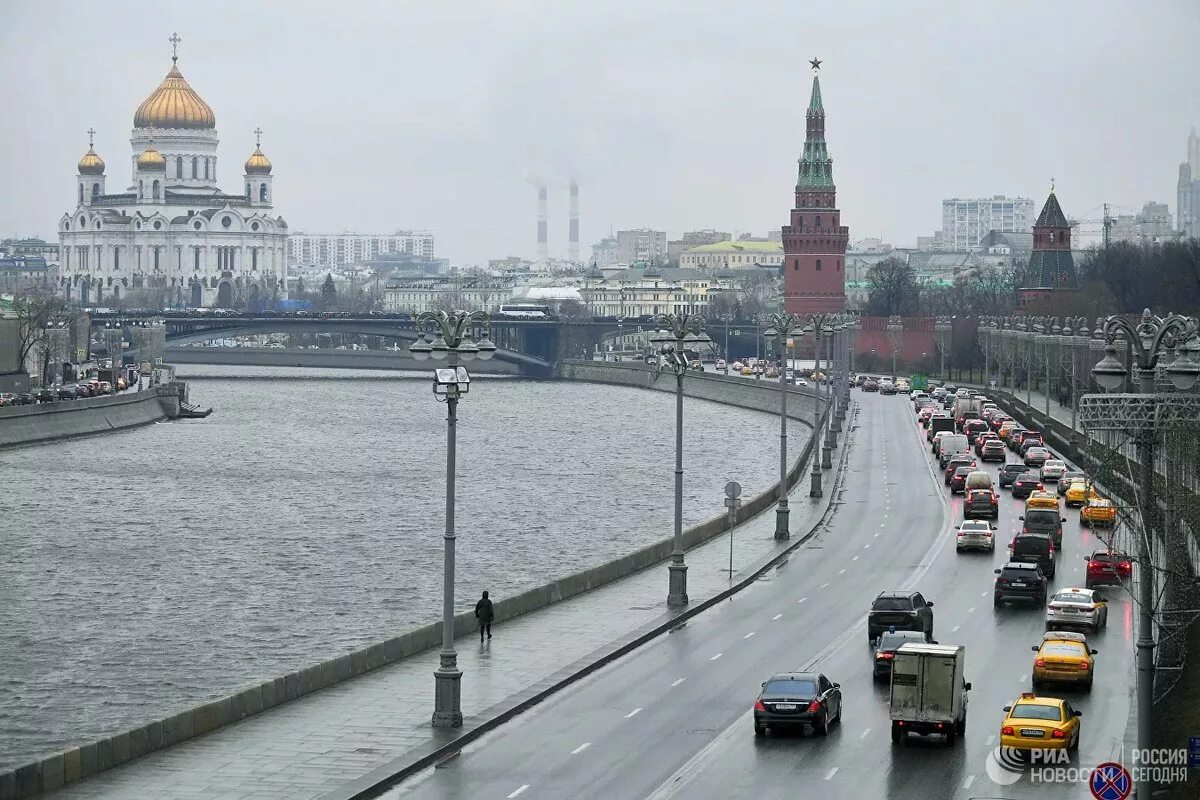 Года завтра москва