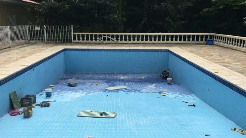 Empty pools
