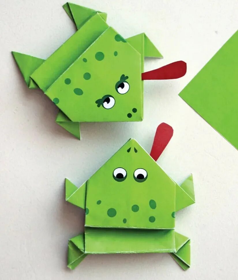 Простые оригами лягушка. Лягушка из бумаги. Лягушка из бумаги для дошкольников. Левушкаиз бумаги. Оригами из бумаги для детей лягушка.