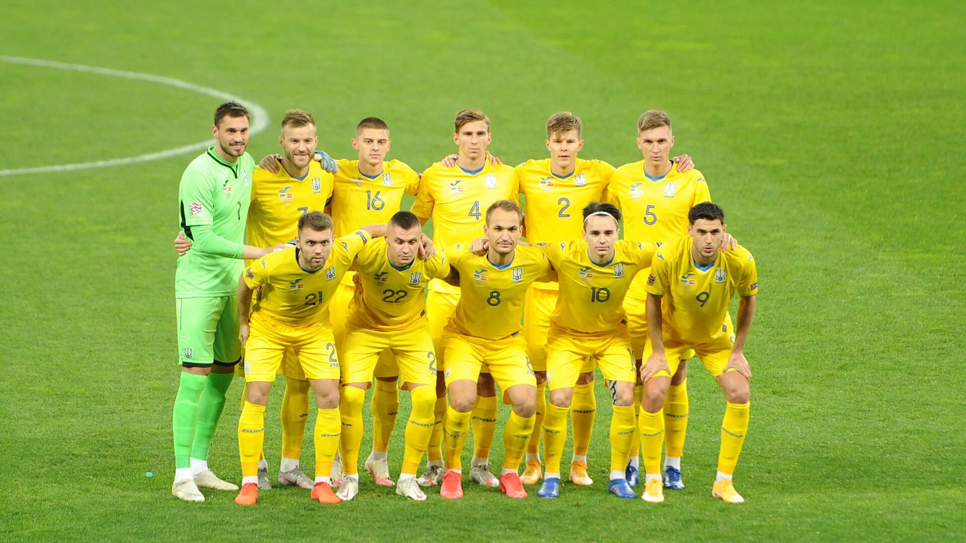 Футбольные команды украины. Сборная украины по футболу на евро 2021. Сборная украины по футболу 2021. Сборная украины 2021. Сборная украины 2020.