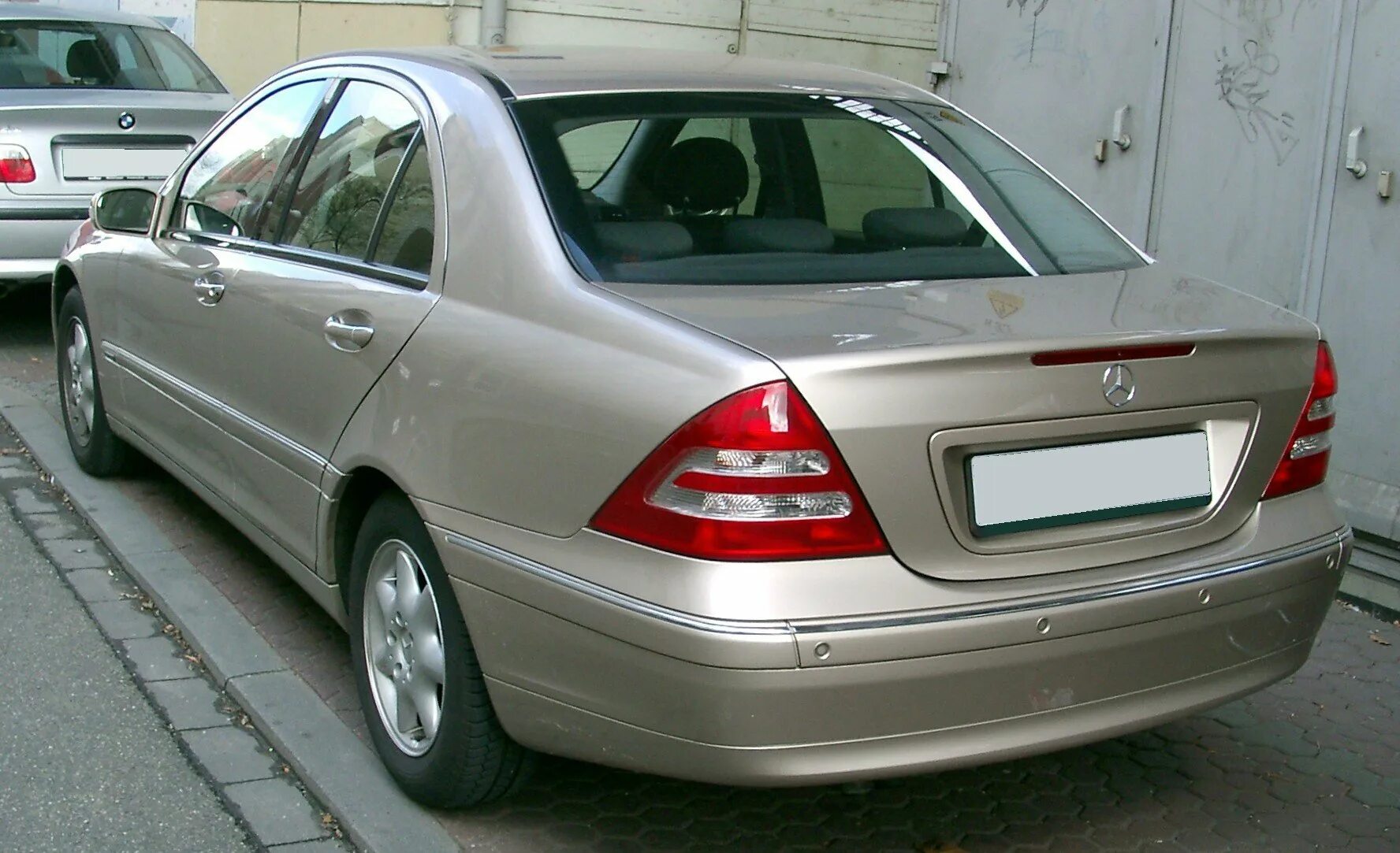 Mercedes-benz w202. Mercedes w202 c180 черный. Mercedes benz w202 белый. Мерседес бенц сечка 1998 года. Mercedes benz 202.