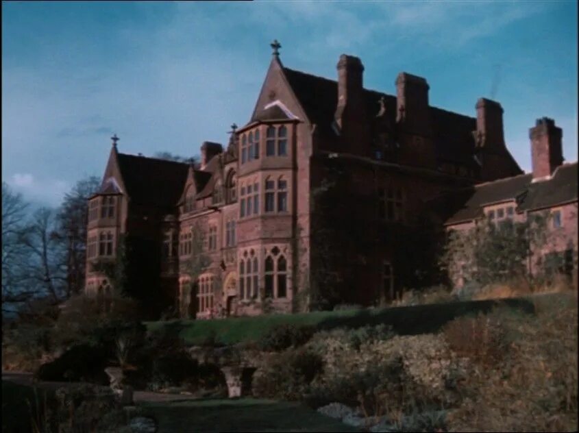 где собака баскервилей. орлова-давыдова. девоншир англия баскервиль холл. доктор мортимер собака баскервилей 1971. замок баскервилей.