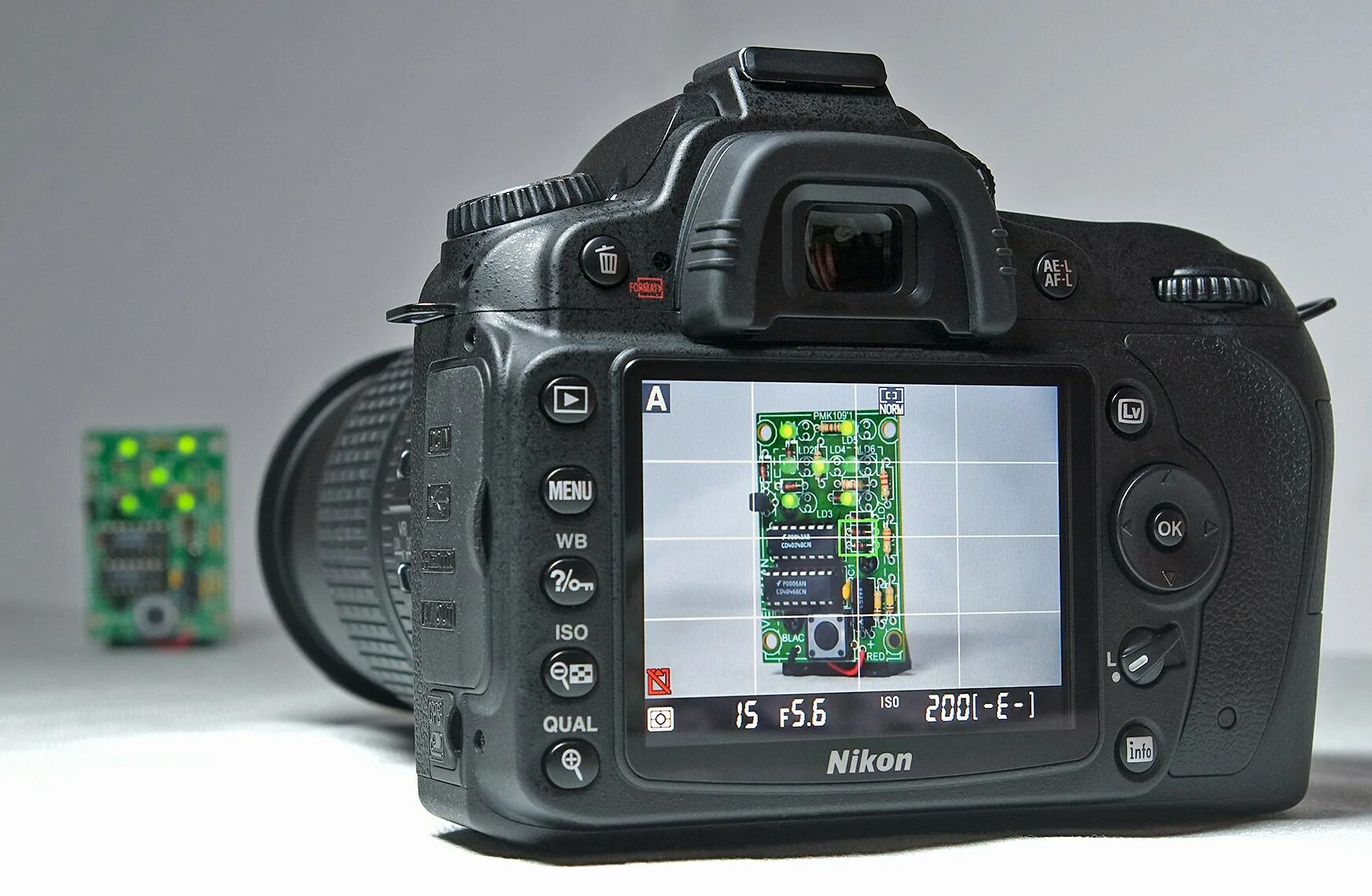 Canon EOS-1 DS Digital. Canon EOS 7d видоискатель. З экран 3