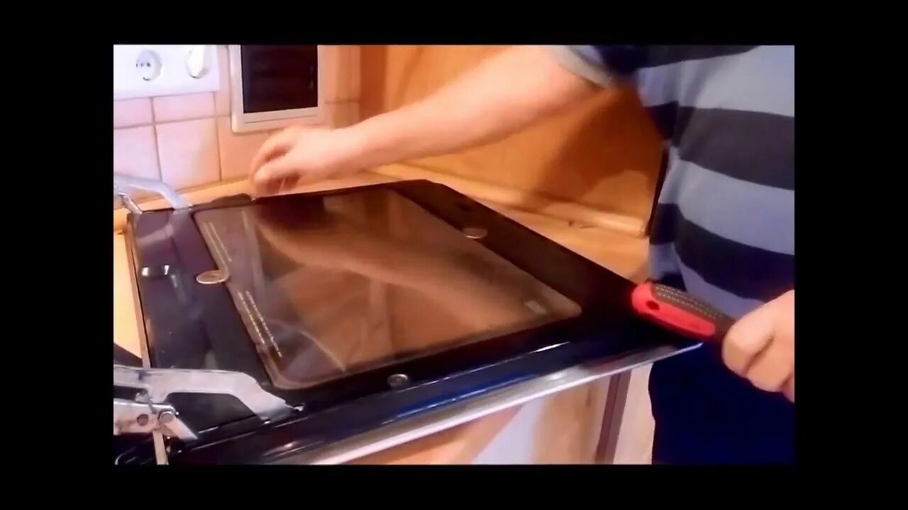 Dnes již rutinní oprava nedovíravé trouby Fagor Elegance - YouTube