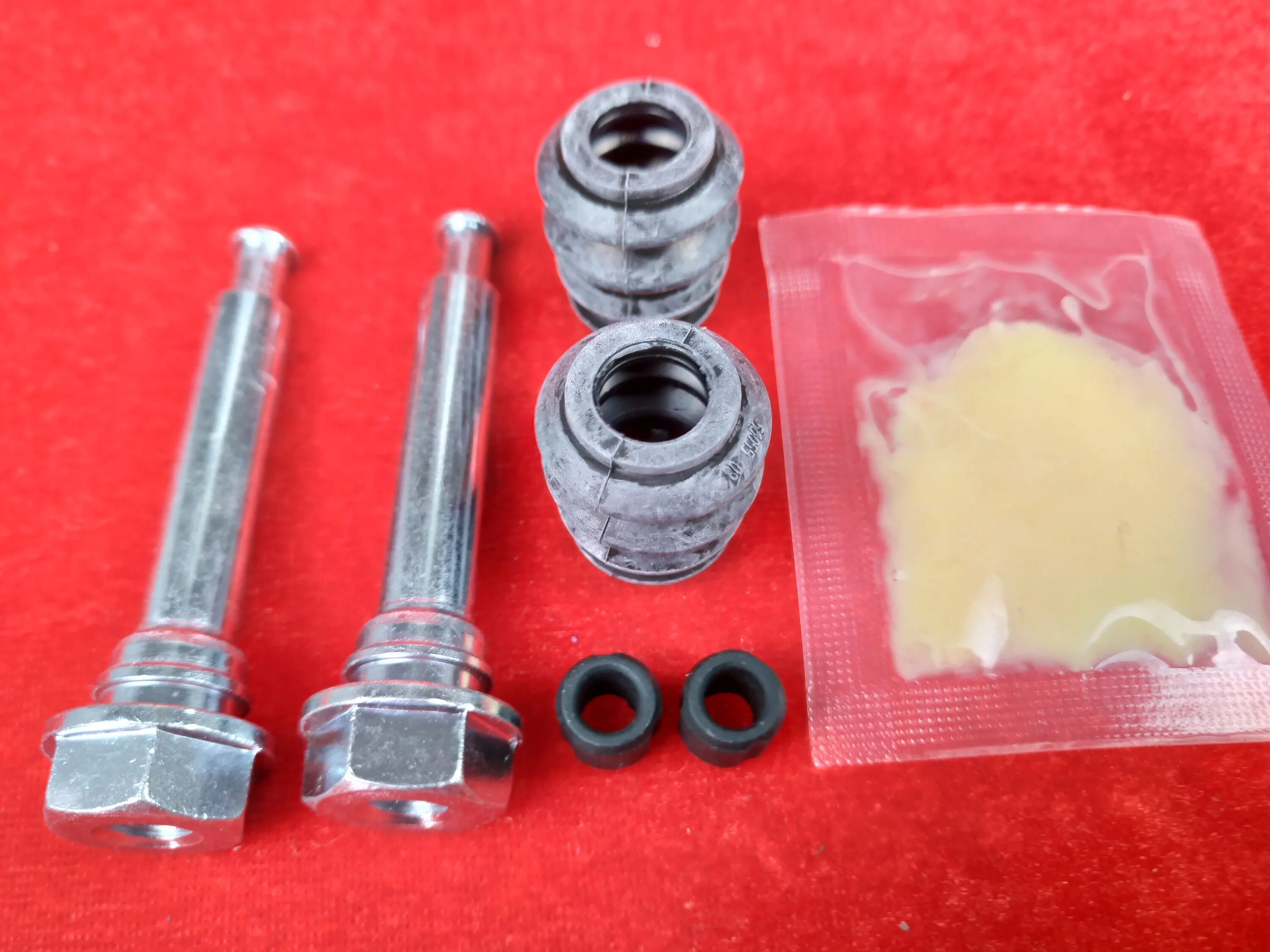 Bc2028 bc-2028 ремкомплект направляющих тормозного суппорта lynxauto. Hot-parts a116gn3501057 ось направляющая тормозного суппорта. Комплект направляющих тормозного суппорта. Комплект направляющих тормозного суппорта. Lynxauto bc-2088 комплект направляющих тормозного суппорта переднего.