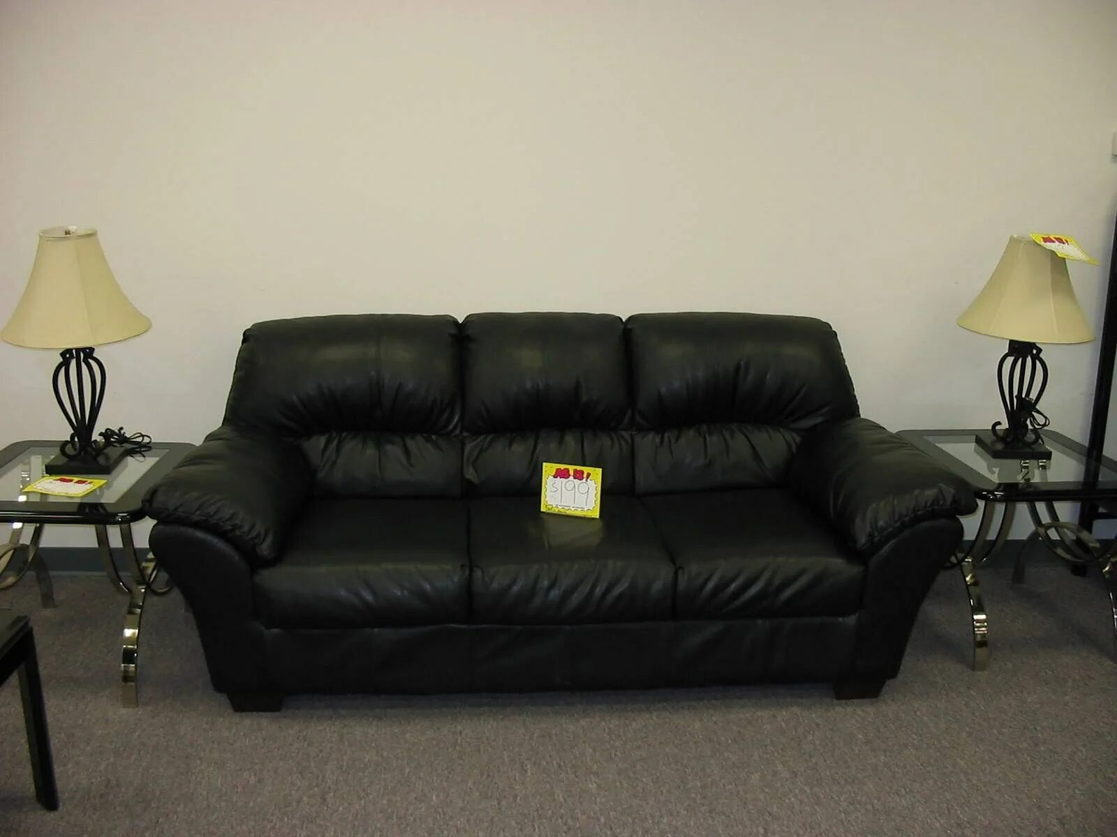 Casting sofa
