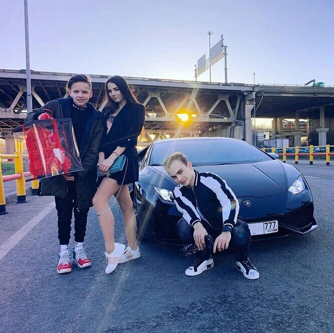 Девушка егора шипа. Егор шип 2020 год. Егор шип и его девушка. Девушка егора шипа. Егор шип 2019.