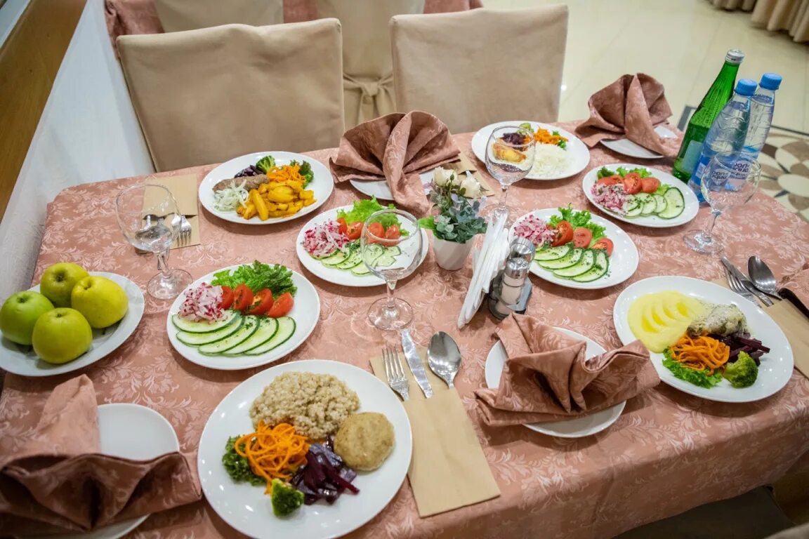 Пятигорский нарзан. Пятигорский нарзан питание. Пятигорский нарзан питание. Пятигорский нарзан питание. Пятигорский нарзан питание.