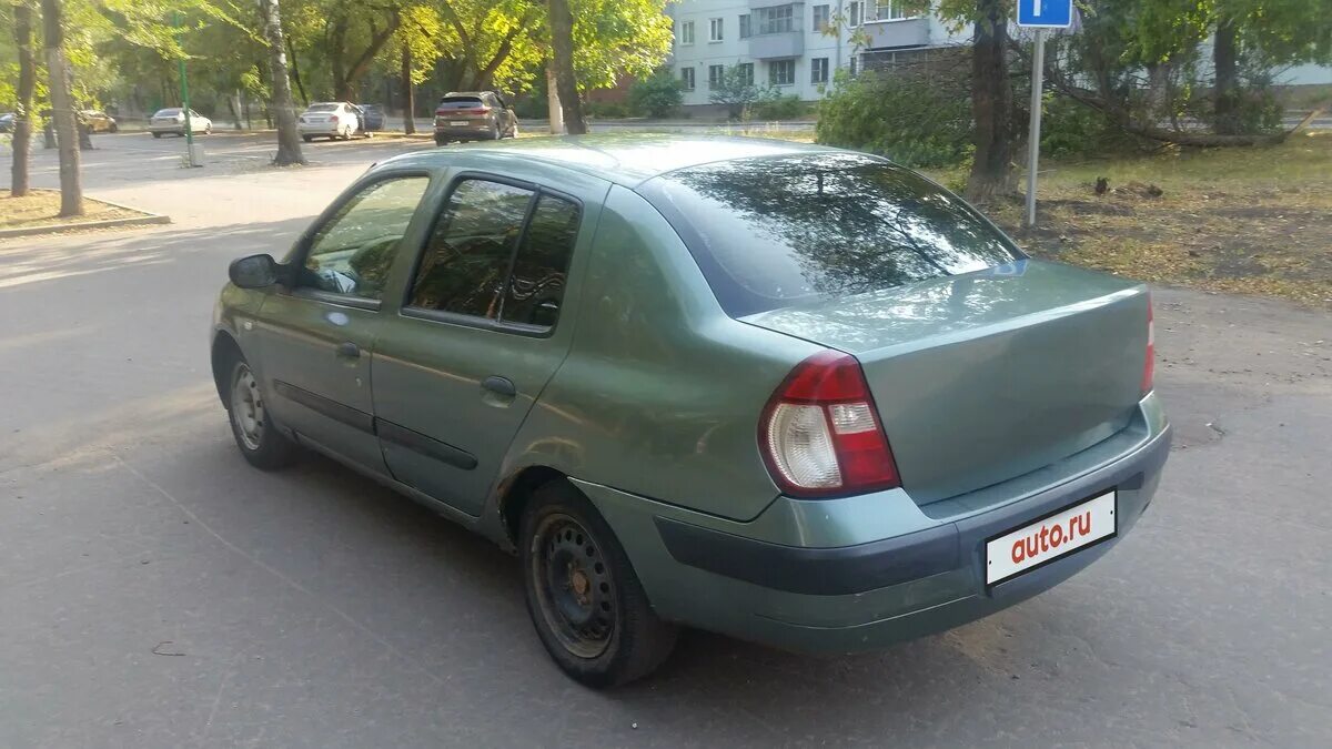 Рено симбол 2004. Renault symbol 2004. 4. 4. Рено символ 2004.