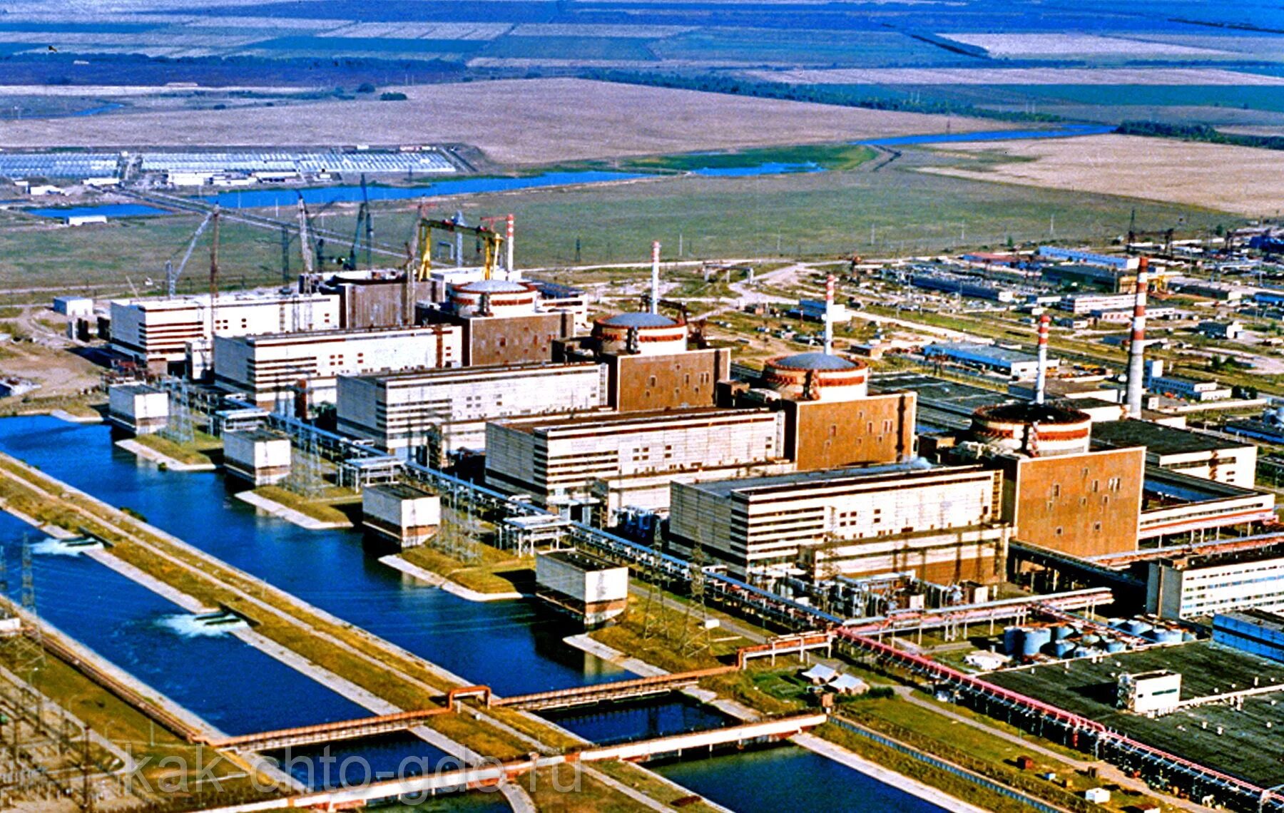 атомная электростанция балаково. аэс на волге. аэс россии балаковская. атомная электростанция балаково. атомная станция балаково.