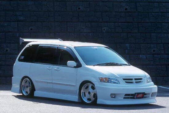 Бампер - Mazda MPV II, 3 л, 2002 года тюнинг DRIVE2
