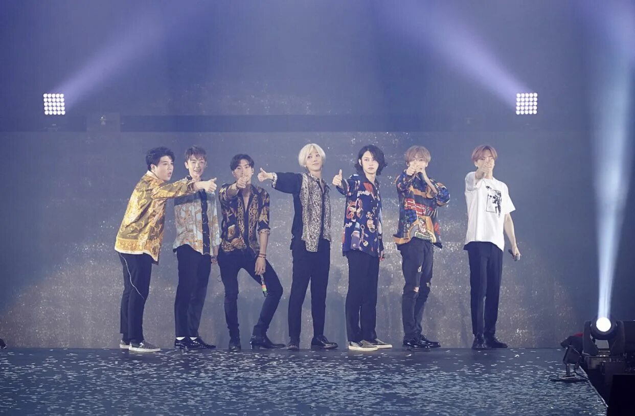 Super junior шоу. Super junior super show. Super junior show. Super show. Super junior выступление.