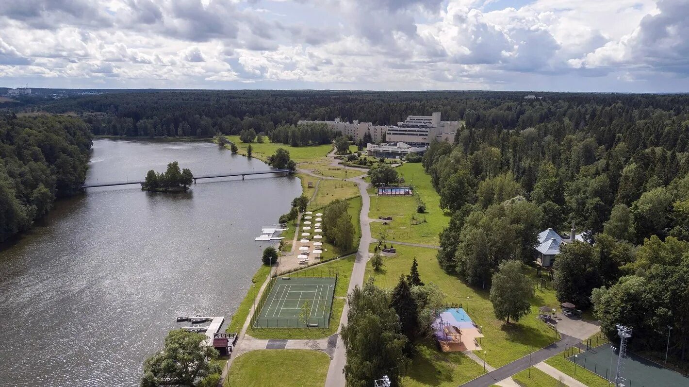 Санаторий вороново подмосковье. Санаторий минэкономразвития вороново. Вороново санаторий официальный сайт. Подольск санаторий вороново. Санаторий цб рф вороново.