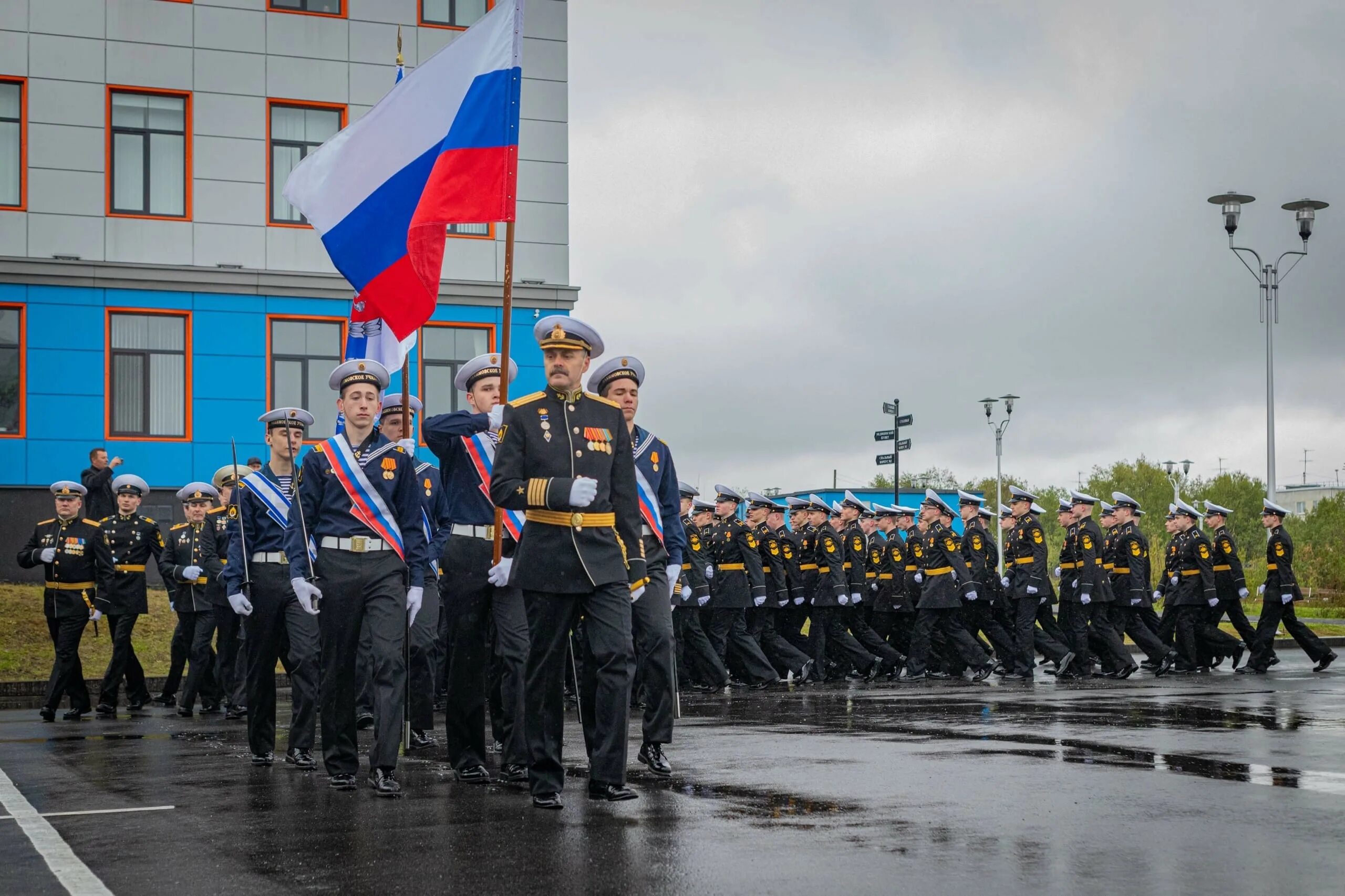Мурманское нахимовское военно-морское училище. Училища в мурманске. Училища в мурманске. Училища в мурманске. Выпускной нахимовского училища.