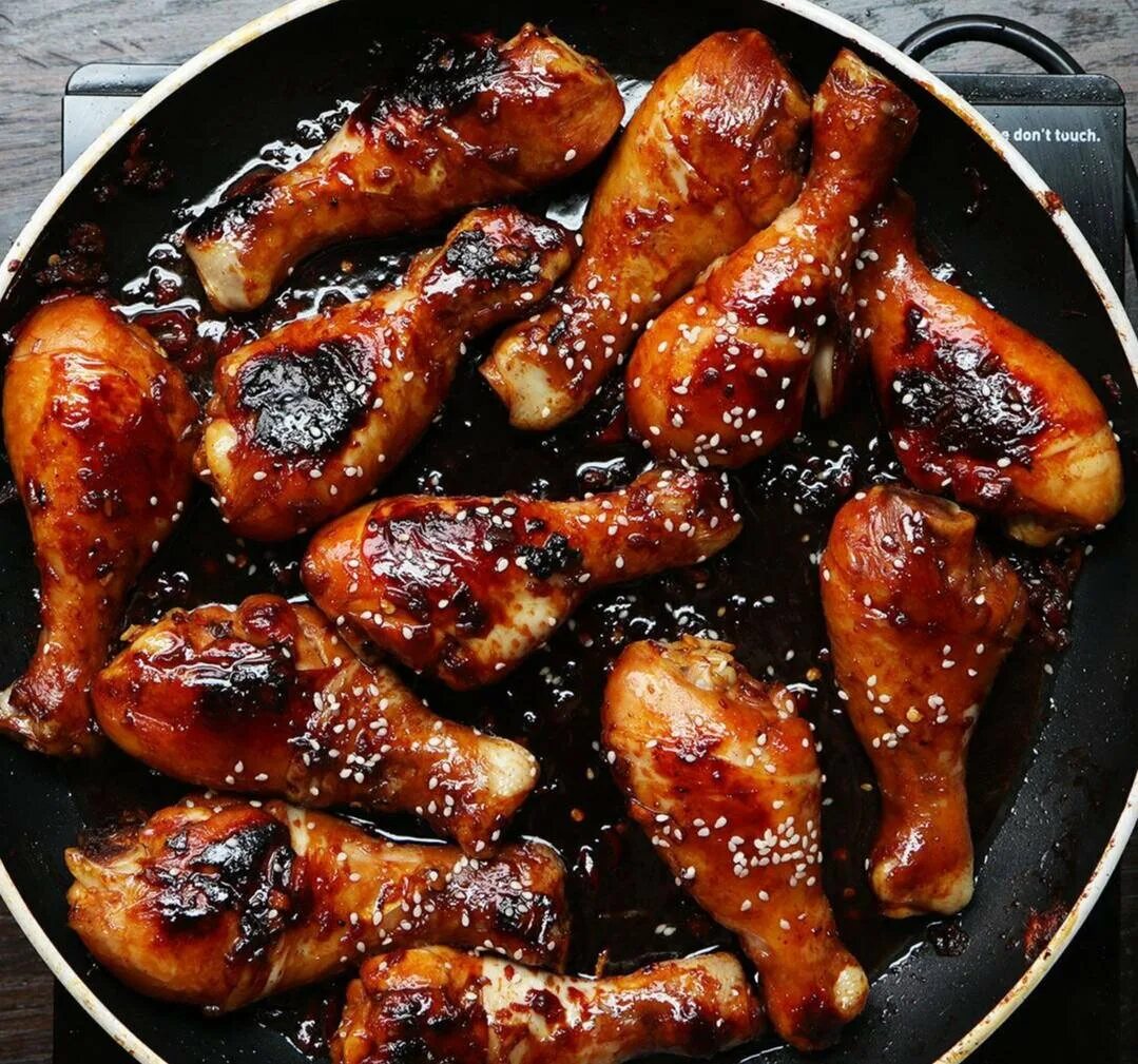 Куриные ножки терияки. Куриные крылышки (в пряной глазури, bbq, чили-манго, ). куриные крылышки барбекю терияки. куриные ножки в медовом соусе. куриные крылышки в соусе.