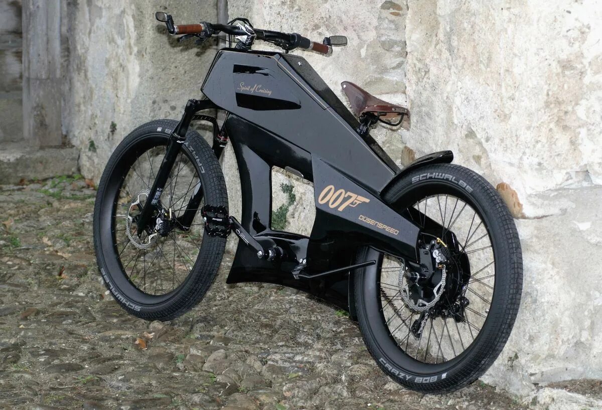 Вело лось. Электровелосипед ебике. Электровелосипед Breitbau Custom. Электробайк кастом. Cobra 30 электробайк.
