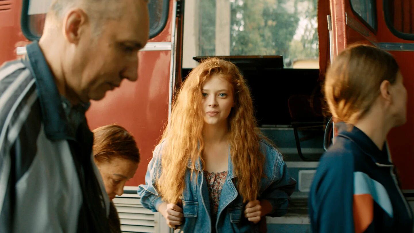 Валентина ляпина мир дружба жвачка. Мир дружба жвачка 2 сезон 1 серия. Мир дружба жвачка сериал постер. Мир дружба 2. Мир дружба 2.