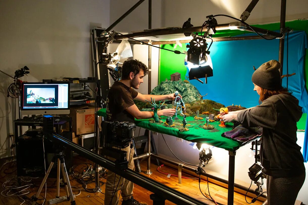 Set to make