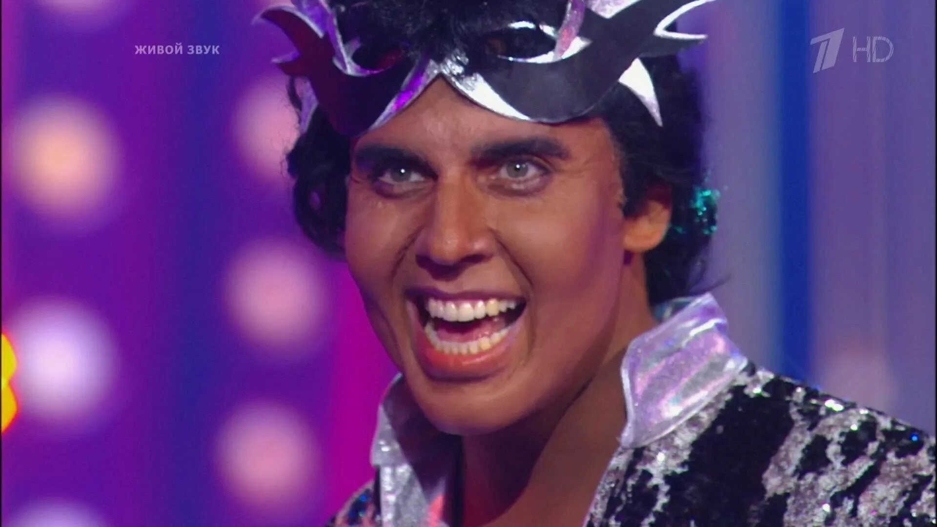 Галкин максим в точь в точь шоу танцор диско. Максим галкин митхун чакраборти точь в точь. Точь в точь галкин митхун чакраборти. Митхун чакраборти танцор диско. Точь в точь галкин митхун чакраборти.