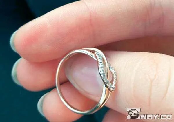Найдено кольцо. Кольца из тянущегося золота. Найти обручальное кольцо примета. Потеряла серебряное кольцо примета.