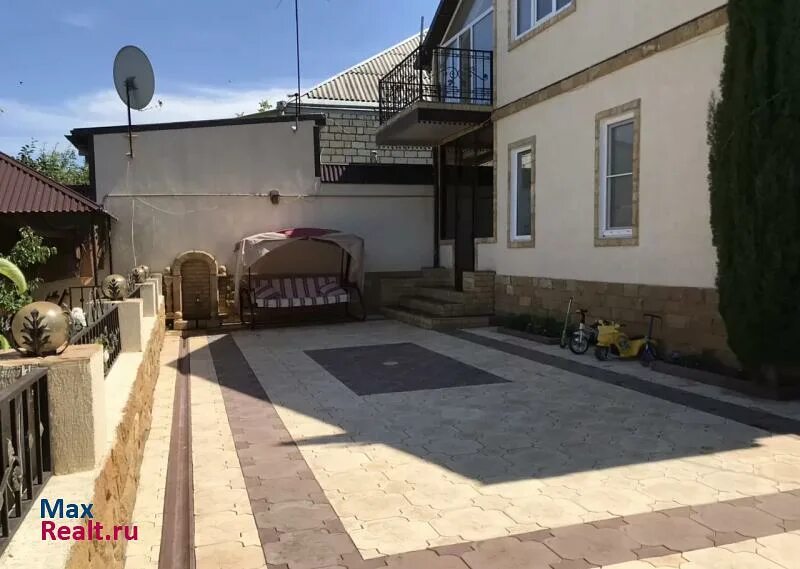 Квартиры в дербенте. Частный дом в дербенте. Квартиры в дербенте. Дербент жилье недорого. Красивые дома в дербенте.