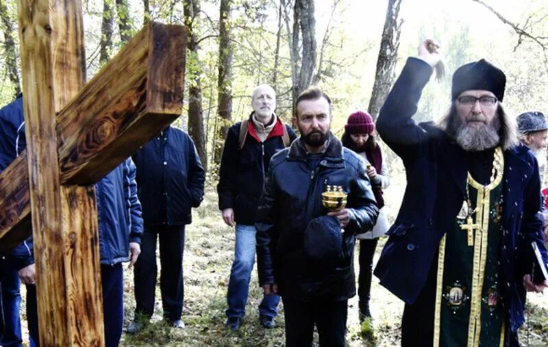 инок иоанн монах отшельник. деревня старцы. деревня старцы. православный священник. лесной старец.