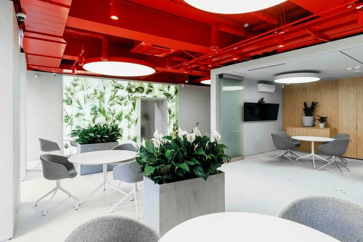 Inside SiteGround's Sofia Offices / Funkt Office Snapshots Workspace design, Rel