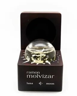Moon perfume