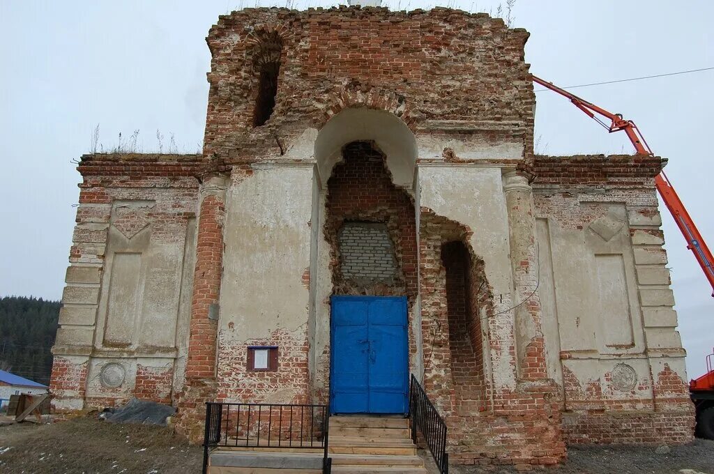 Храм в Никулино Ульяновская область. Храм Никулино Николаевского района. Никулино храм Ульяновской области Николаевский район. Николаевский район Ульяновской церкви. Погода никулино николаевский ульяновская