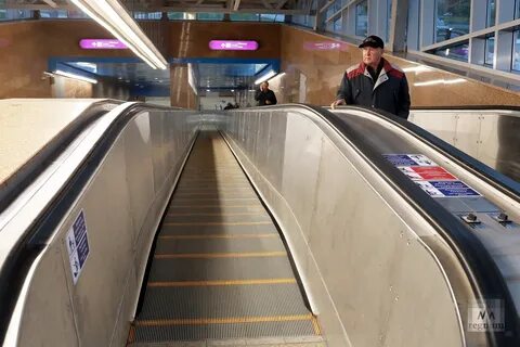 Спуск в метро