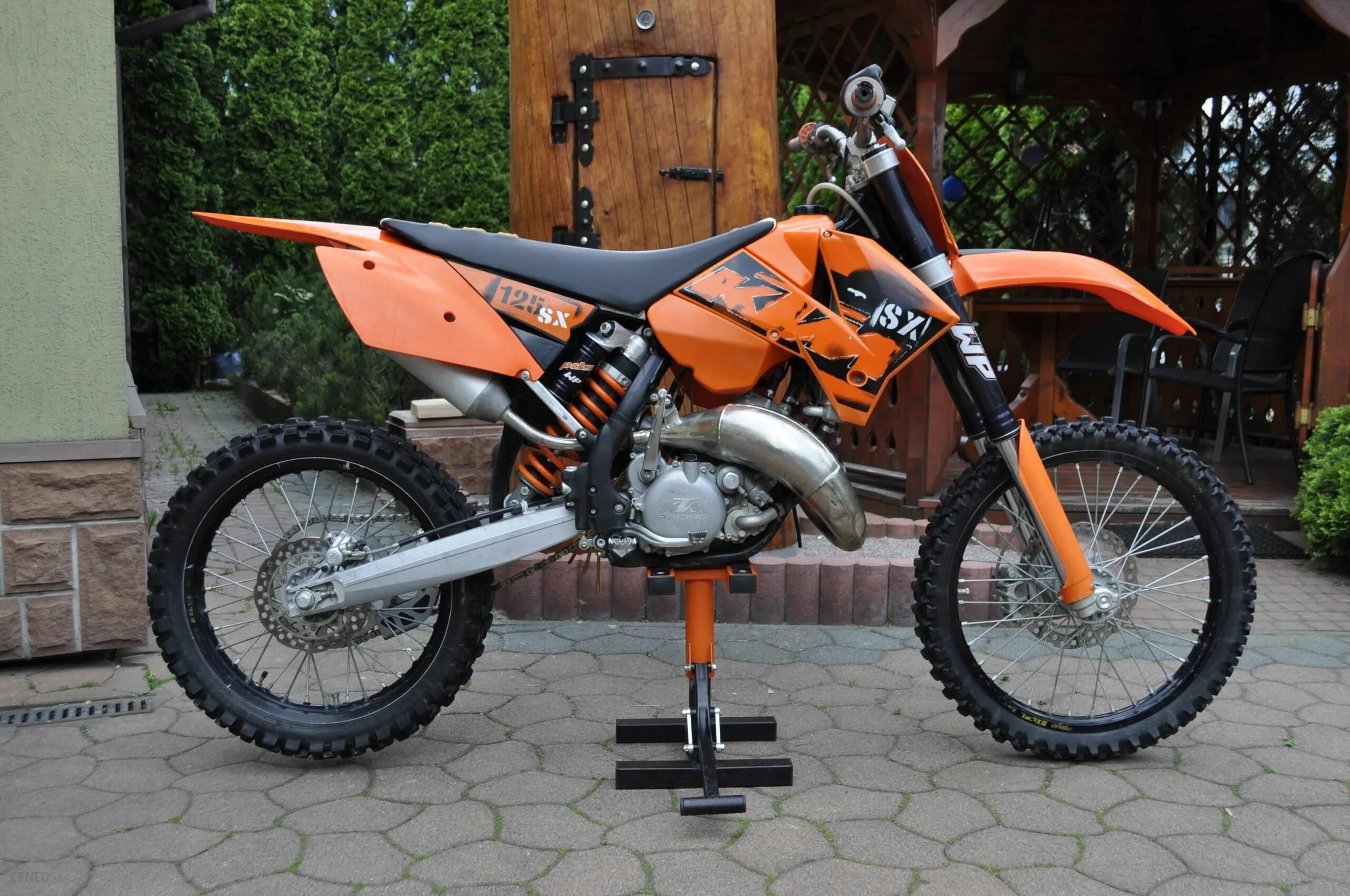 Купить ктм 125. Питбайк КТМ 125. КТМ 125 кросс. КТМ 125 SX 2023. KTM SX 125 2023.