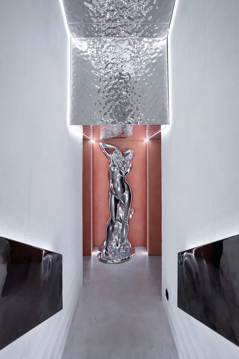 стратиенко настя 1990. хром москва. бар хром сретенский бульвар. кафе хром москва. бар хром сретенский бульвар.