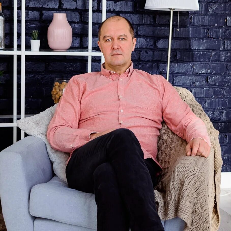 Врач психиатр. Девушка психолог. Психотерапия. На приеме у психотерапевта. Частный психотерапевт.