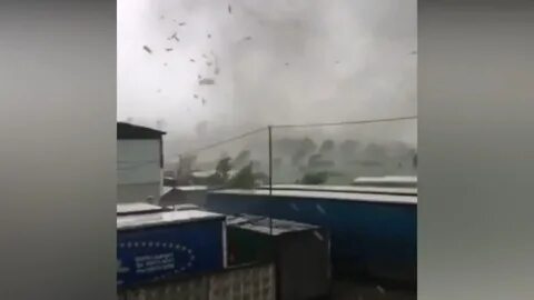 Крышу унесло ветром