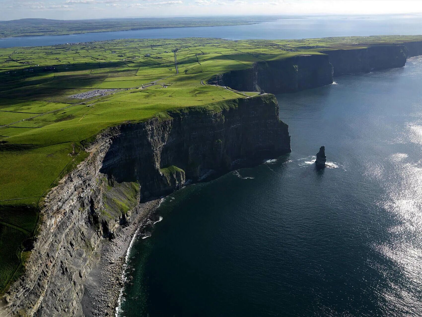 Португалия фарерские острова. Скалы мохер, графство Клэр, Ирландия. Утёсы мохер Ирландия шторм. Cliffs of Moher Ирландия. Ирландия мыс мохер.
