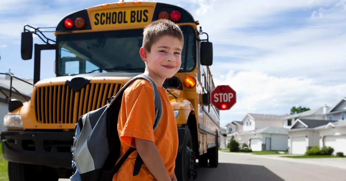 He will go to school. Опоздал на школьный автобус. Скейтеры и школьный автобус. The worst Roads to School.
