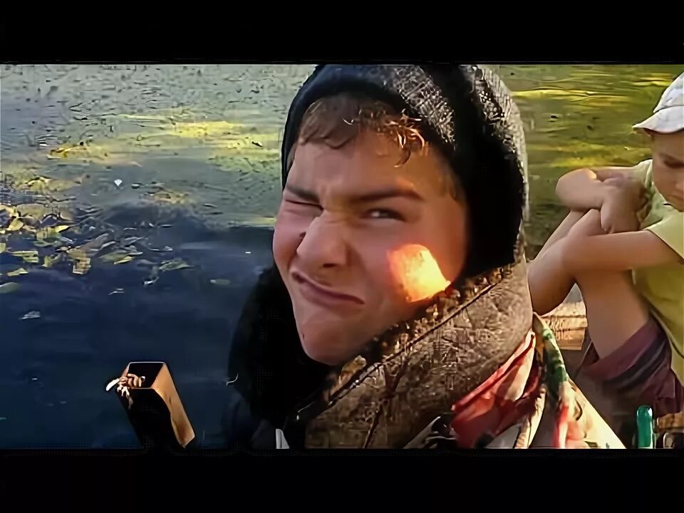 Отец придурок. Отец придурок. Сын ботаник и отец. Кирюша ботаник. Сын ботаник.