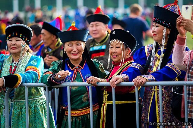 Театр байкал ёхор. Бурятский ехор слушать. Ёхор бурятский танец. Бурятский танец ехор. Ёхор бурятский.