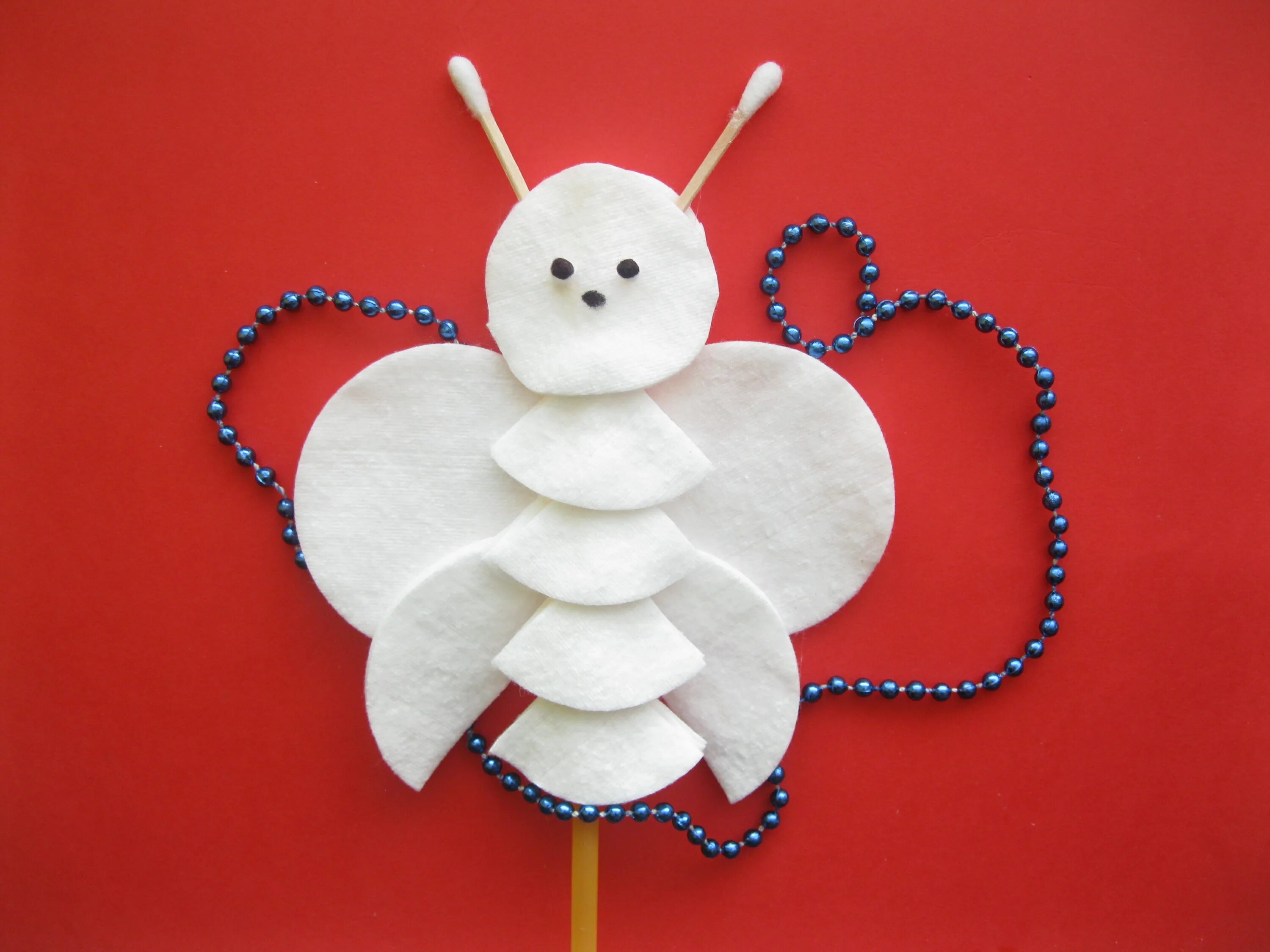 Подделка из ватных ждисков. Объемная аппликация цветы. Поделки из ватных дисков 3 класс. Поделки из ватных дисков 3 класс. Поделки из ватных дисков для детей.