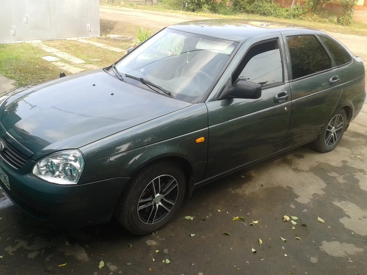 Ваз 2114 темно-зеленый металлик. Цвет сочи код. Lada 630 кварц металлик. 2114 цвет сочи. Ваз 2114 2012 года люкс комплектация.