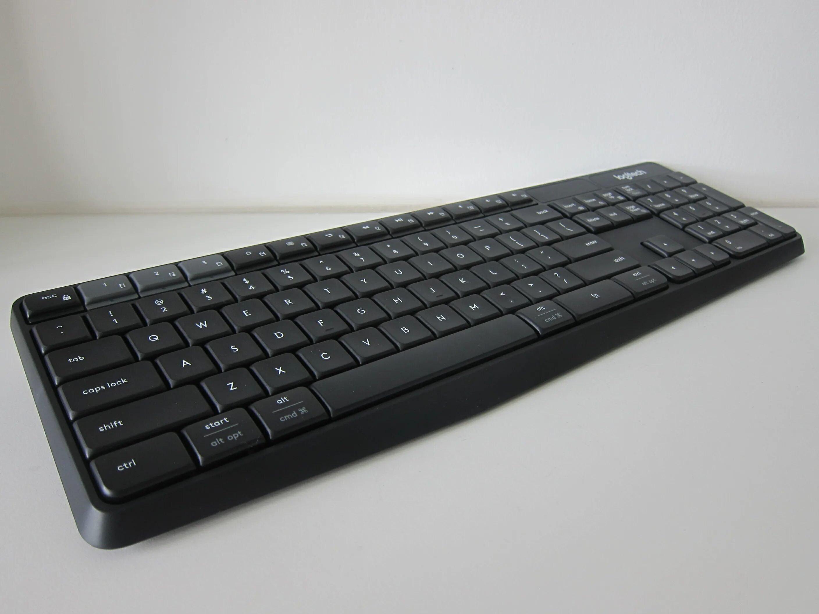 Клавиатуры device. Logitech k375s. Logitech Wireless Keyboard k375s. Logitech k375s Multi-device. Logitech 375s.